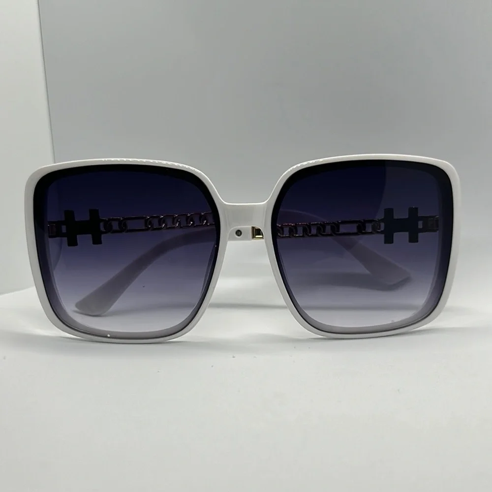 Chic Oversized Square Sunglasses - White Frame, Gold Accents, UV Protection NWT
